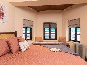 Villa, Multiple Beds (Mount Pleasant)