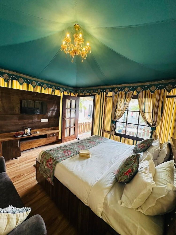 Rasleela Resort Comfort Double Room, Patio