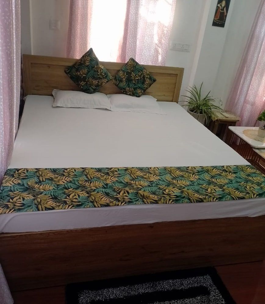 Amazing Homestay Classic House, City View 2