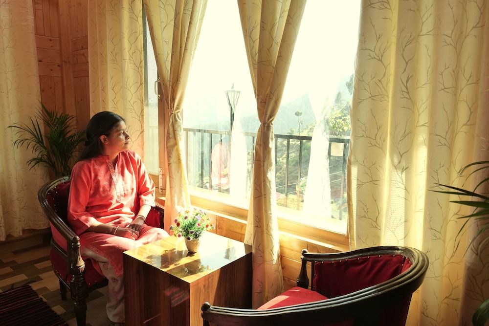 Aarambh - By Shivaneel Hospitality Luxury Villa, 5 Bedrooms, Mountain View 21