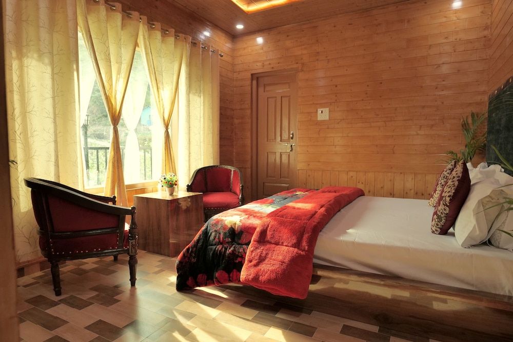 Aarambh - By Shivaneel Hospitality Luxury Villa, 5 Bedrooms, Mountain View 7