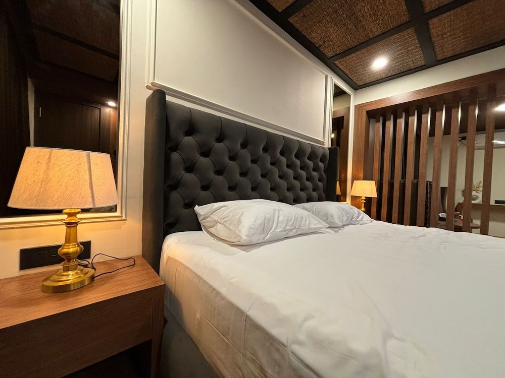 The Magnolia Srinagar Deluxe Apartment 3