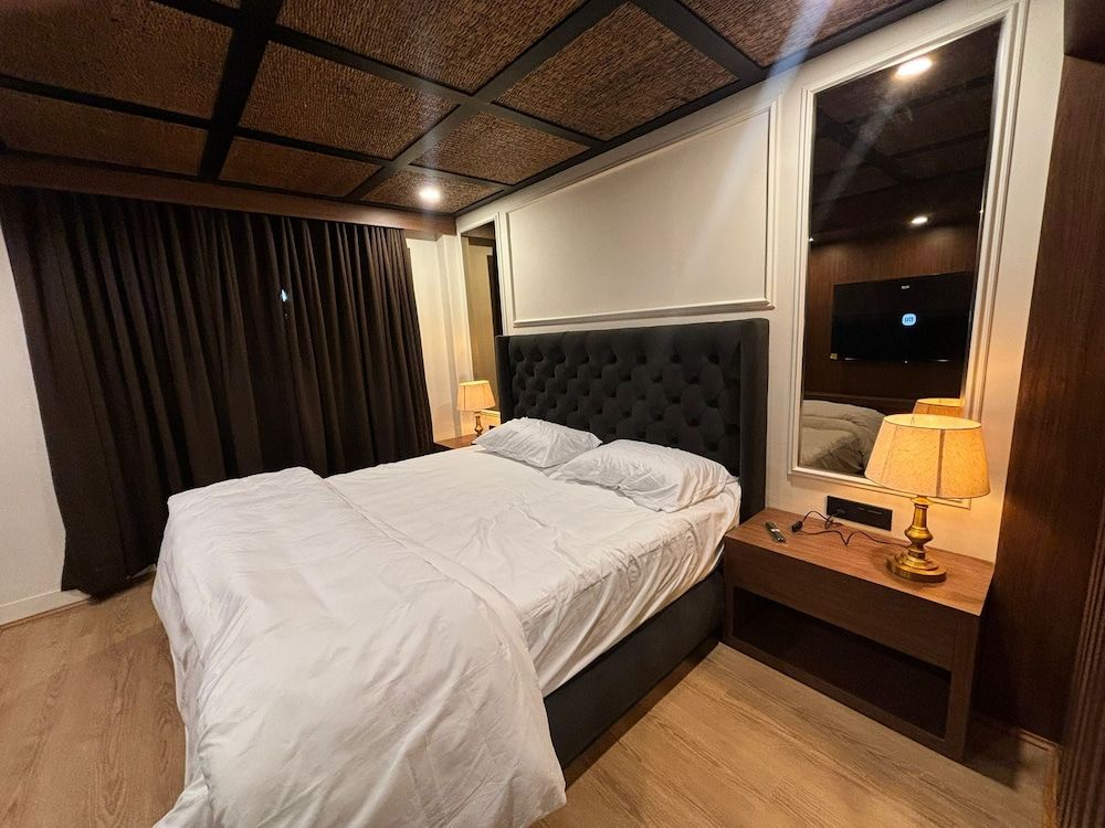 The Magnolia Srinagar Deluxe Apartment 2