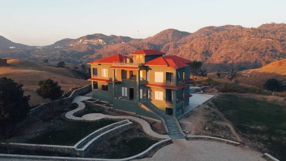 Kavish The Kutumb Villa