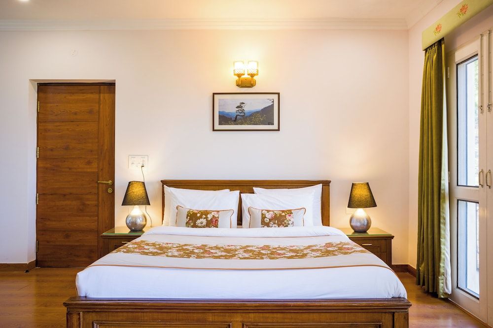 Alaya Stays Captains Nest 3 BHK Retreat With Garden & Scenic Views Luxury Room, Balcony, Hill View 3