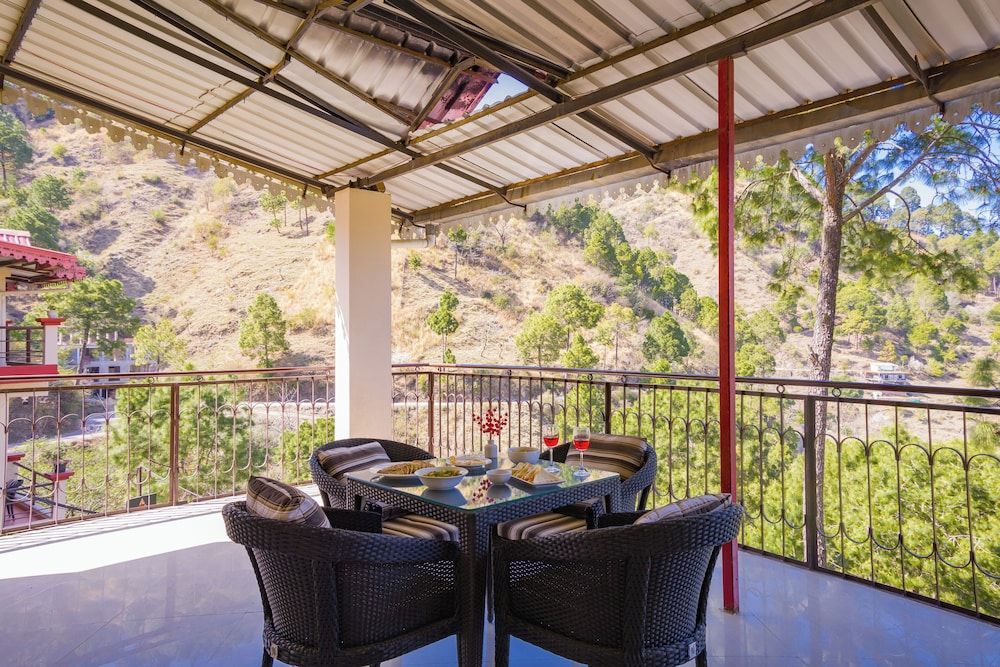 Alaya Stays Captains Nest 3 BHK Retreat With Garden & Scenic Views Luxury Room, Balcony, Hill View 24