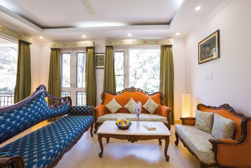 Alaya Stays Captains Nest 3 BHK Retreat With Garden & Scenic Views Luxury Room, Balcony, Hill View 17