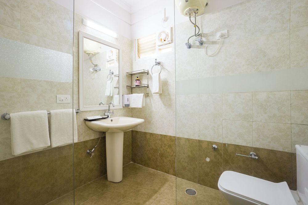 Alaya Stays Captains Nest 3 BHK Retreat With Garden & Scenic Views Luxury Room, Balcony, Hill View 38