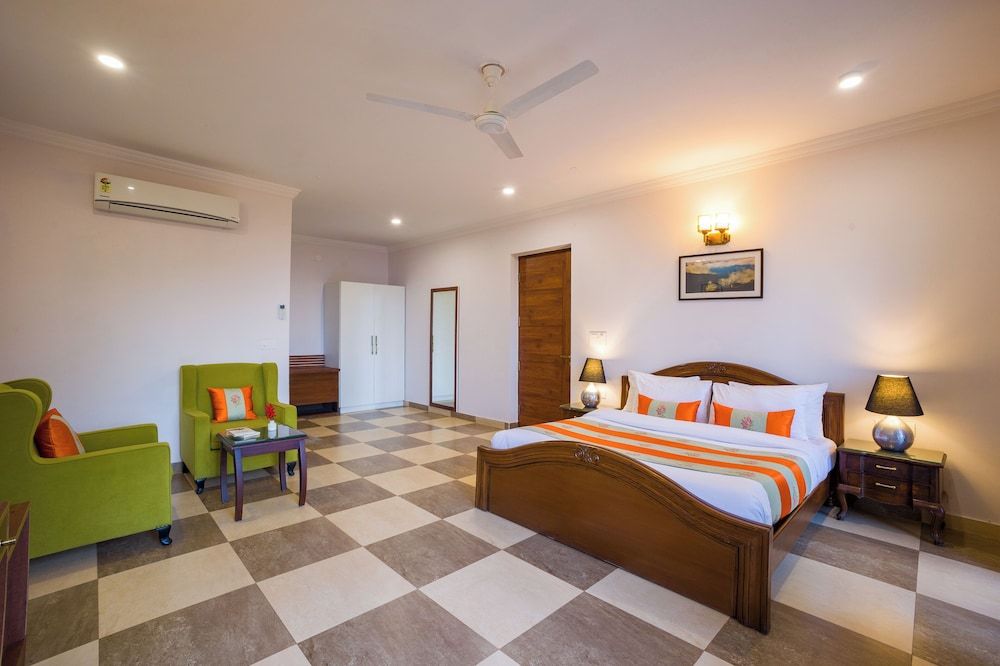 Alaya Stays Captains Nest 3 BHK Retreat With Garden & Scenic Views Luxury Room, Balcony, Hill View 10