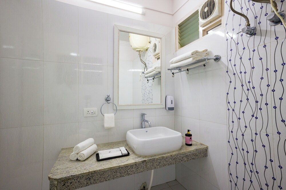 Alaya Stays Captains Nest 3 BHK Retreat With Garden & Scenic Views Luxury Room, Balcony, Hill View 36