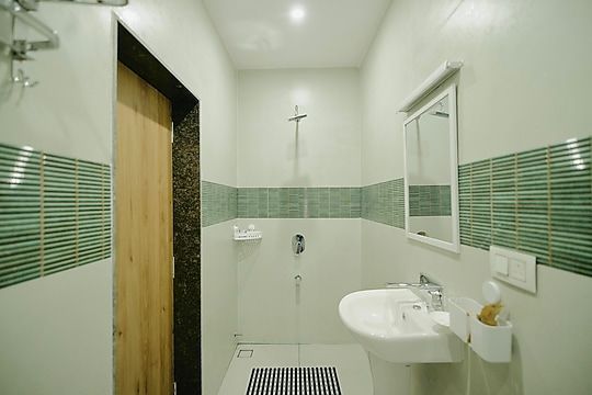 Hotel The Vibez Inn Standard Room