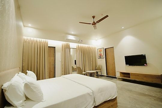 Superior Room With Balcony