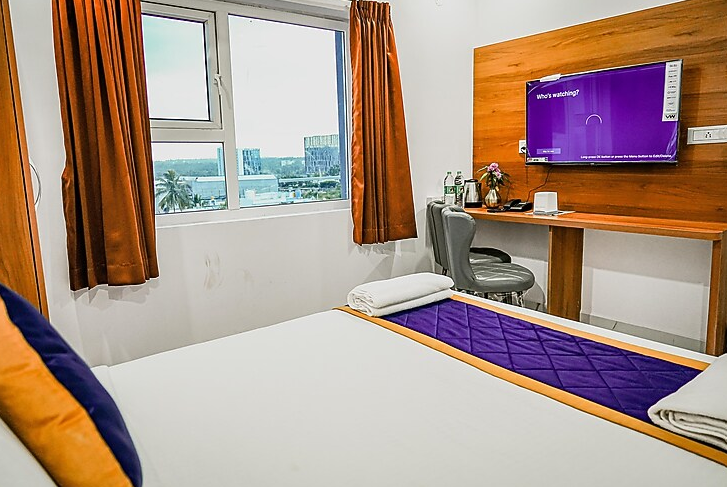 Deluxe Triple Bed Ac Room