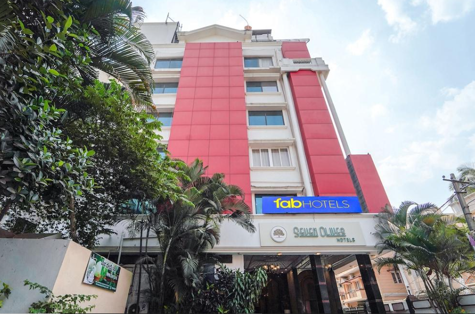 Seven Olives Business Hotel, Bengaluru