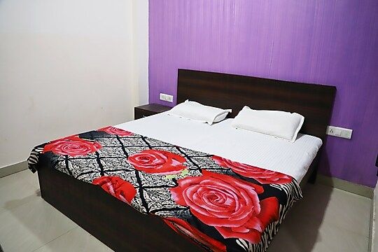 THE CITY SIDE HOTEL Deluxe Room 10