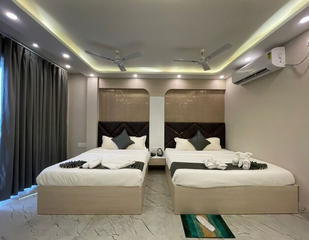 Quadruple Room with Balcony