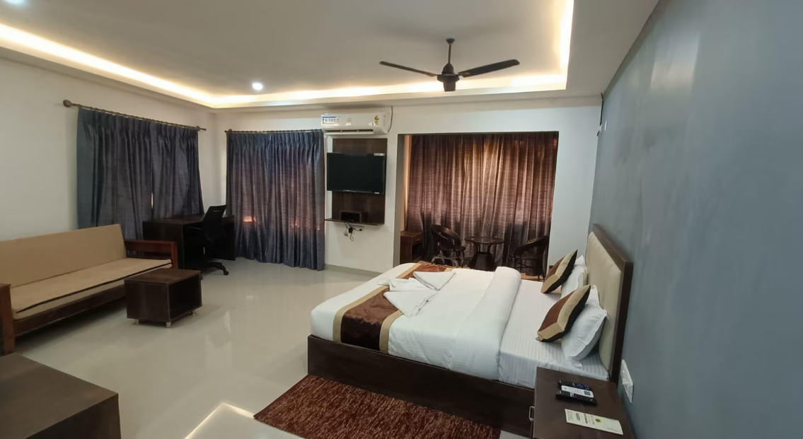 The Hotel Classic Verna Executive Double 2