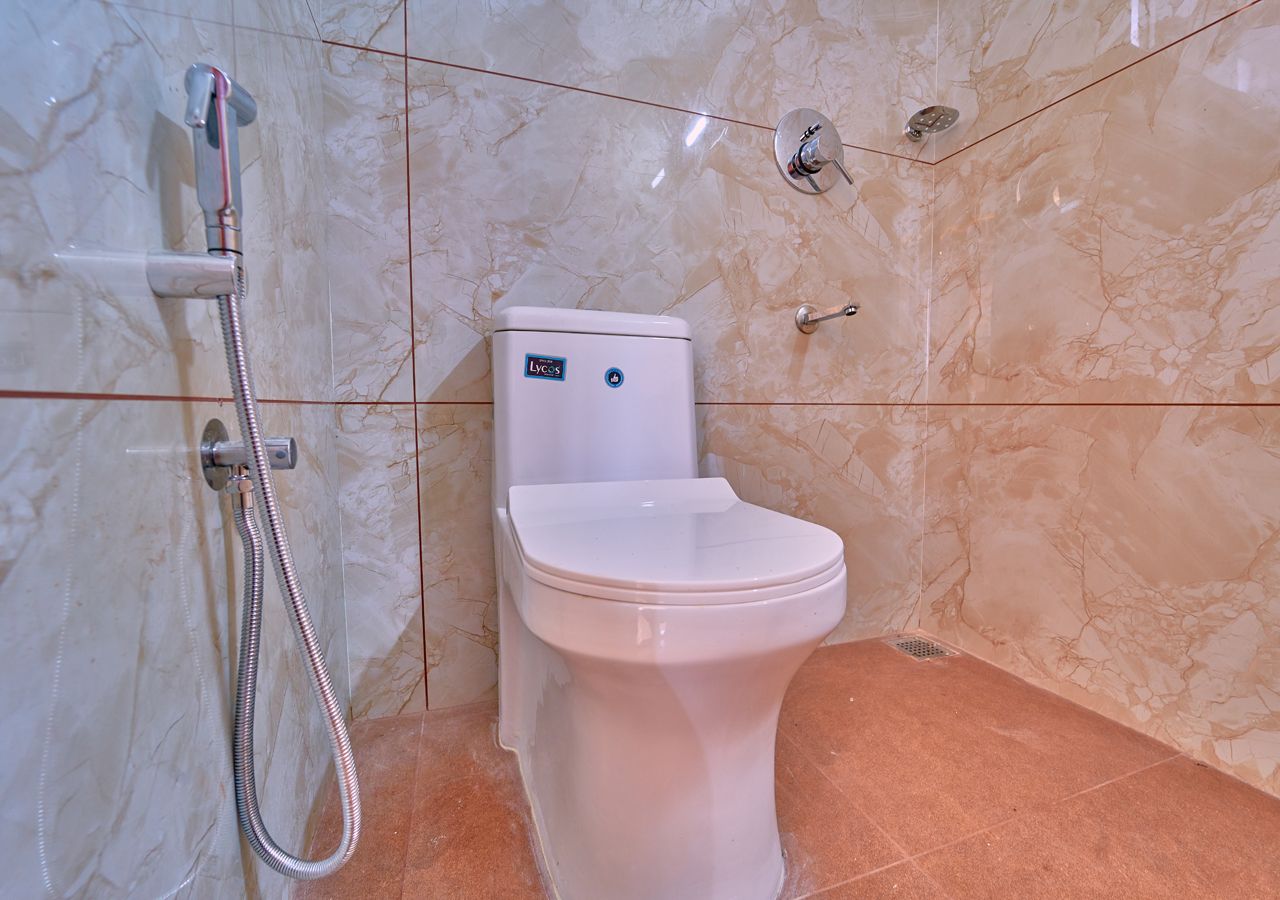 Celestiah Lakeshore Kochi by VOYE HOMES Deluxe ac room 31