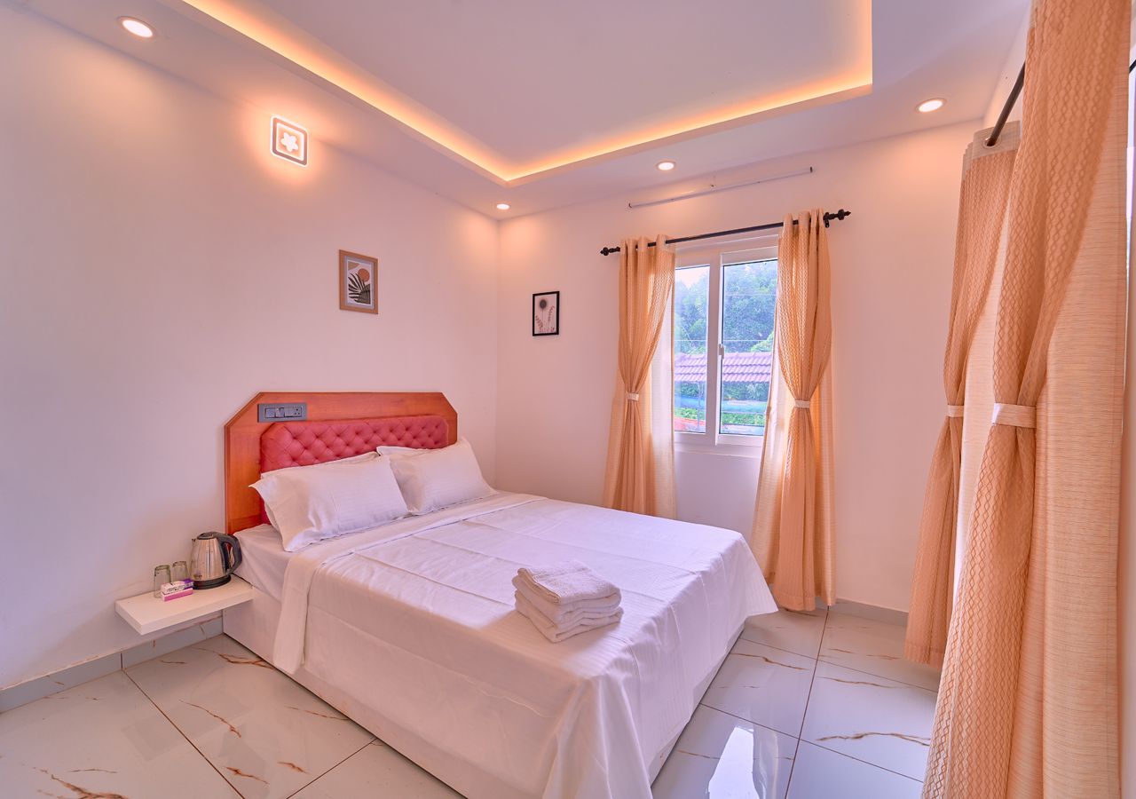 Celestiah Lakeshore Kochi by VOYE HOMES Deluxe ac room 18