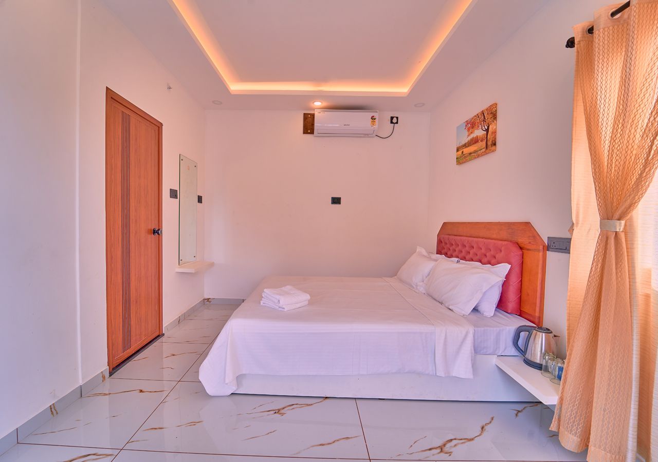 Celestiah Lakeshore Kochi by VOYE HOMES Deluxe ac room 15