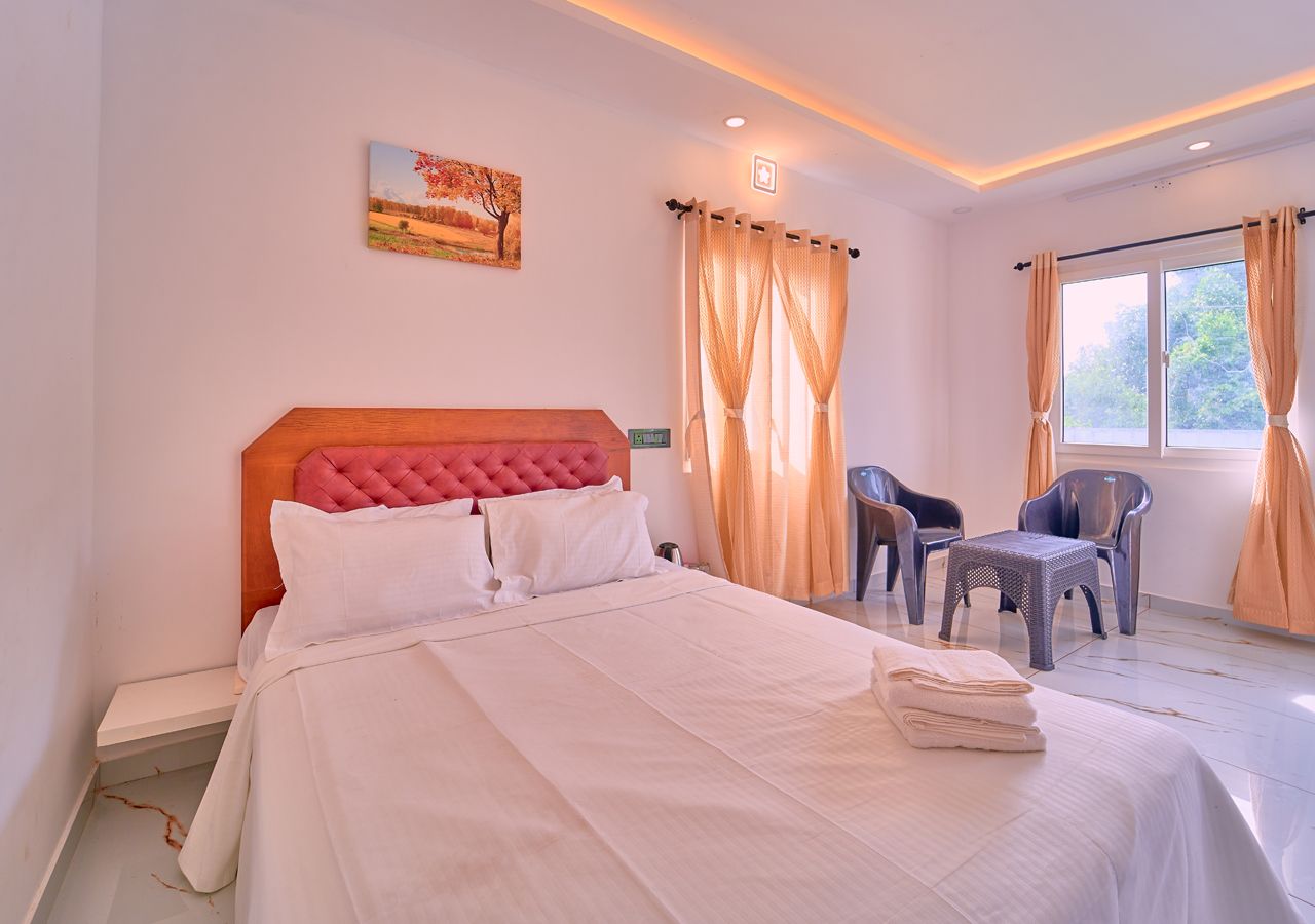 Celestiah Lakeshore Kochi by VOYE HOMES Deluxe ac room 10