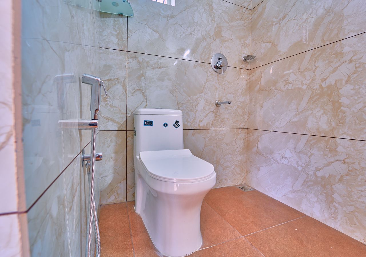 Celestiah Lakeshore Kochi by VOYE HOMES Deluxe ac room 30