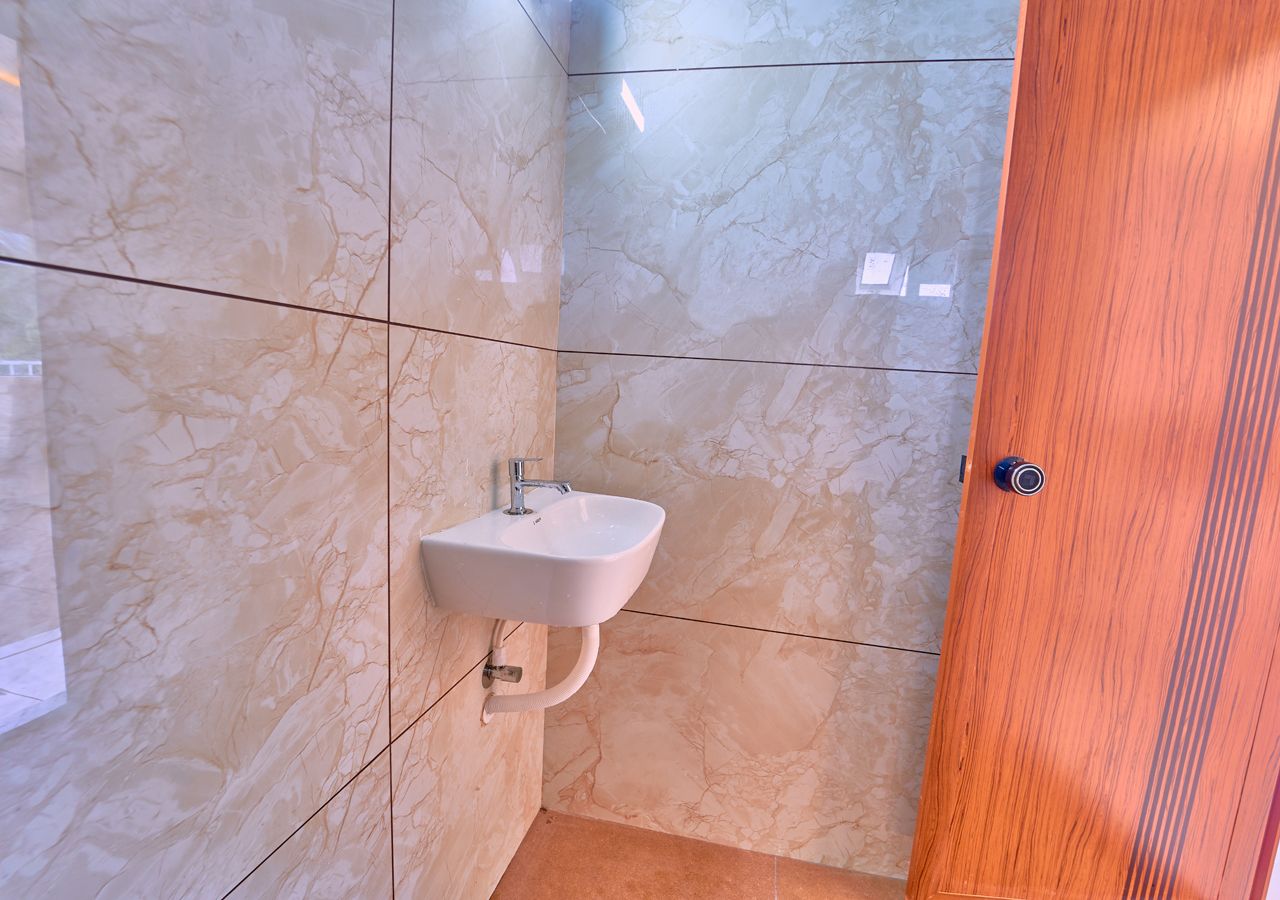 Celestiah Lakeshore Kochi by VOYE HOMES Deluxe ac room 27