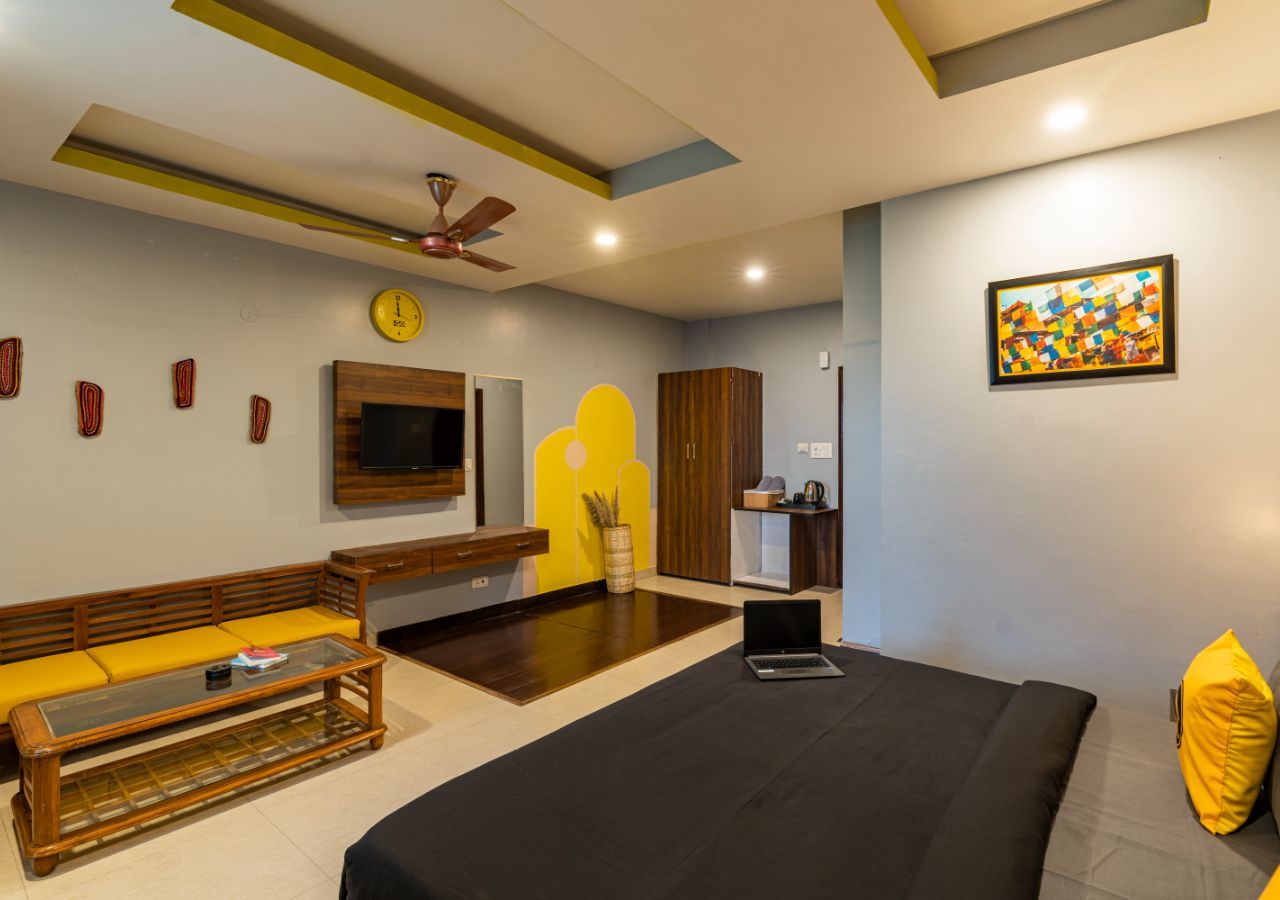Bed in 8 Bed Mixed Dormitory with Garden View