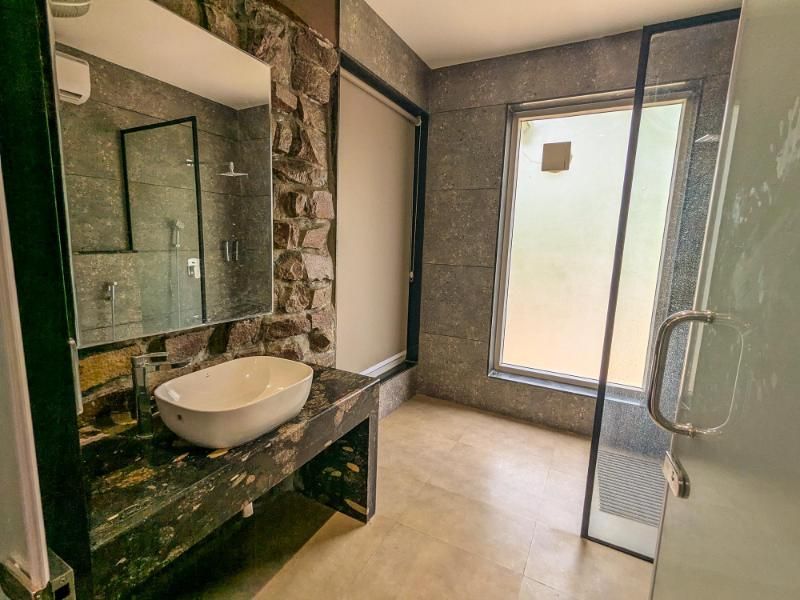 Syna Jungle Resort,Shahdar Luxury Cottage 7