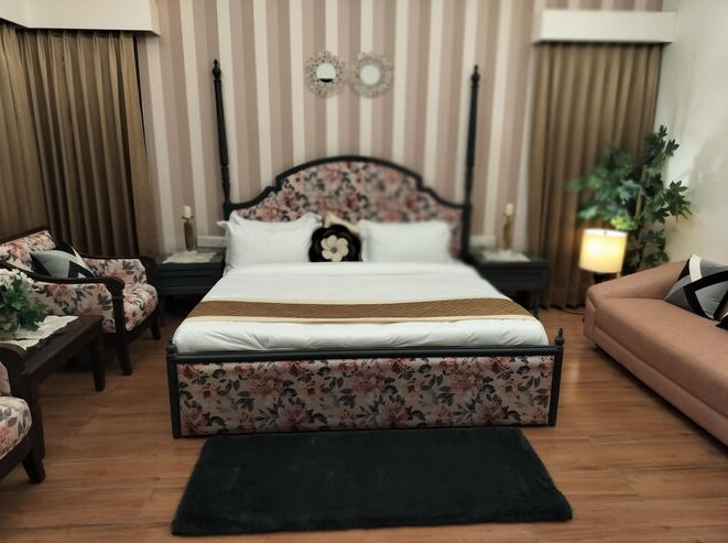 King Room with Garden