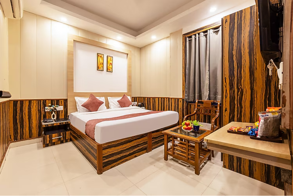 Hotel Admire Inn Sec-44 By ASPL Deluxe Room 2