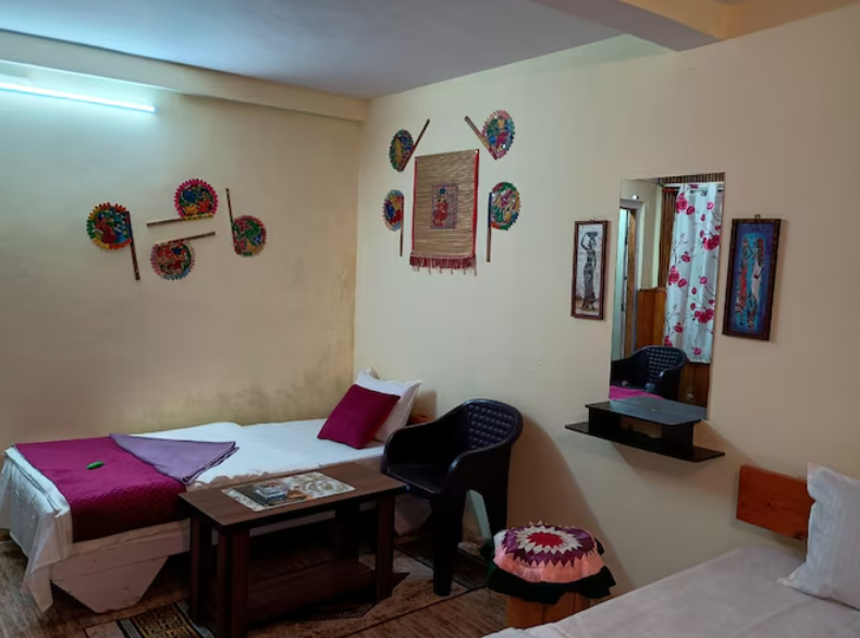 Golden Sojourn Homestay Rishop Super Deluxe Mountain View 6