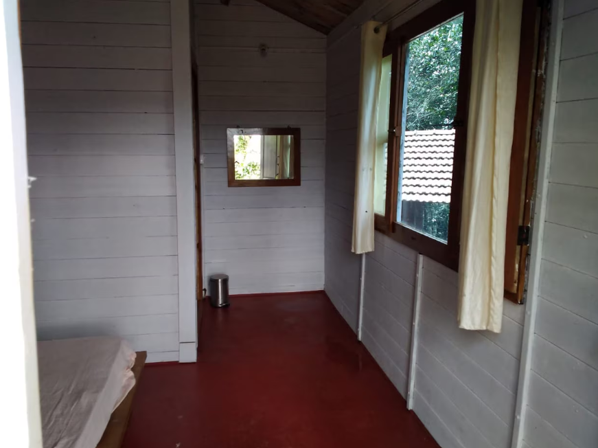 Independent Studio Wooden Cottage with View