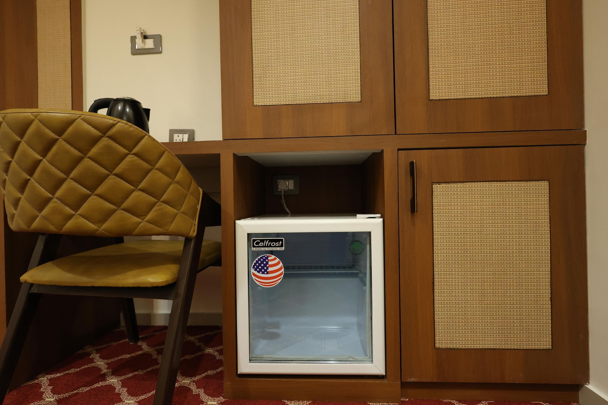 Suite Room With Bathtub