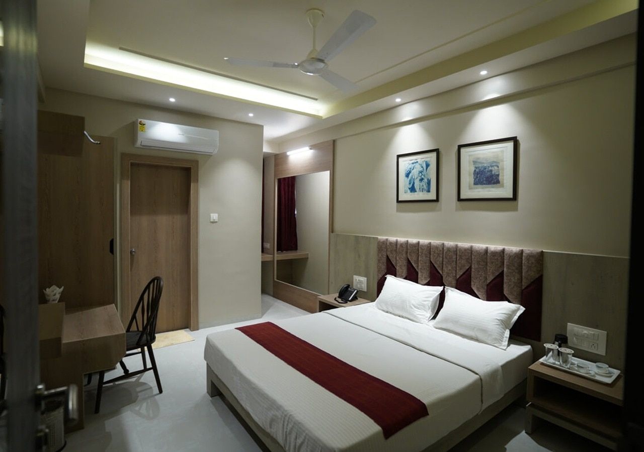 HOTEL RAIVAT INN DELUXE ROOM 8