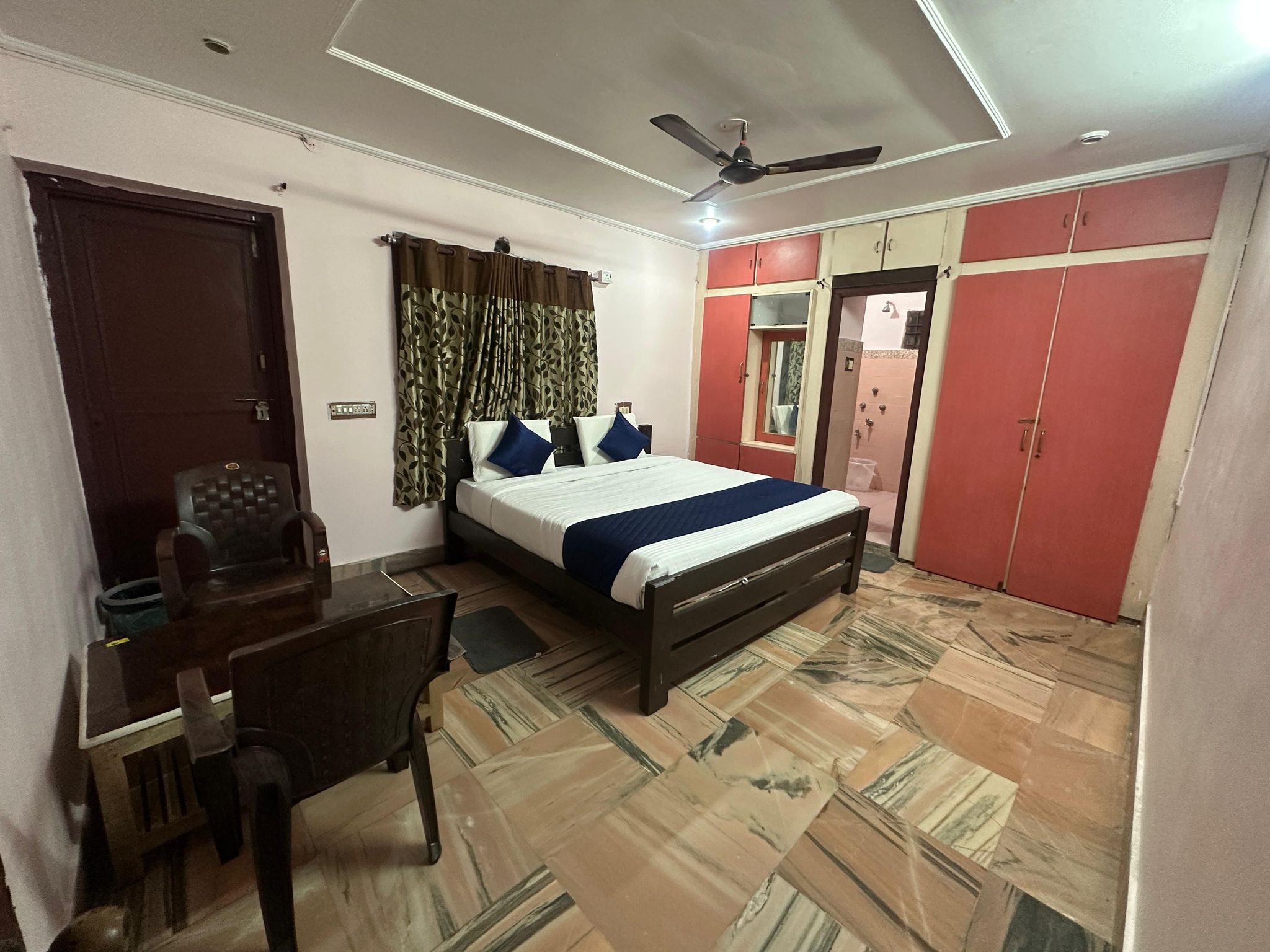 KP Suits Vizag
