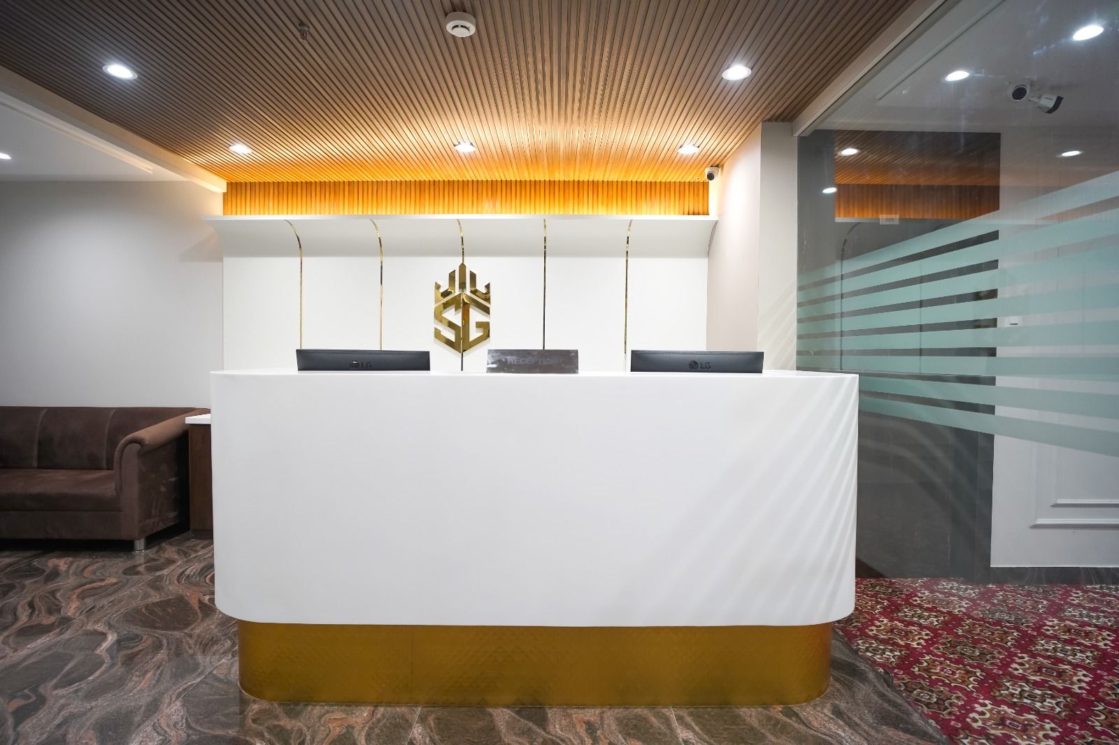 Hotel SG, Kolkata
