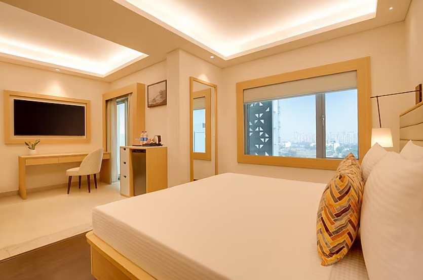 Lemon Tree Suites, Gurugram Deluxe Double Room