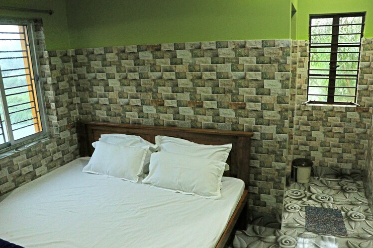 Double Bed Room (No TV)