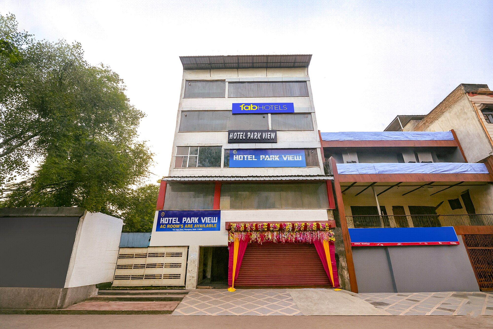 Main Image