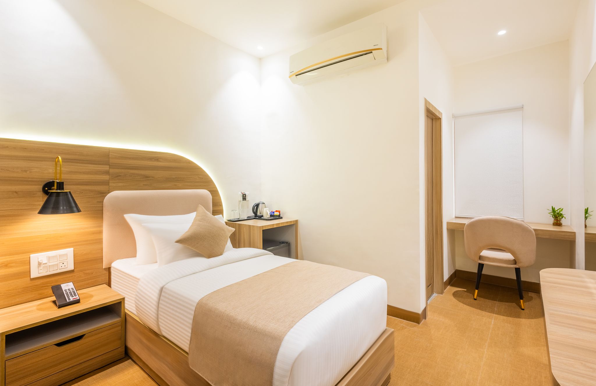 Enrise By Sayaji Bareilly Deluxe Room 3