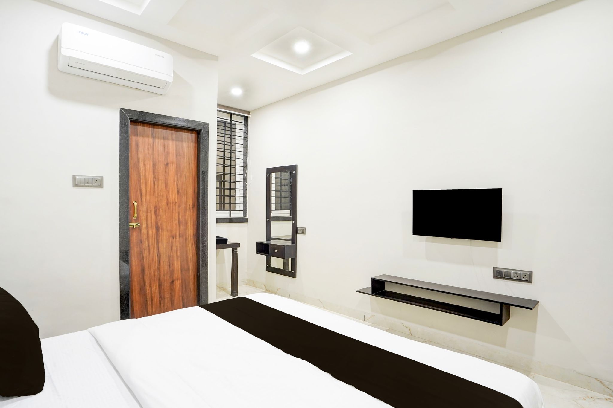 Super Townhouse Rajendra Nagar Main Road CLASSIC 17