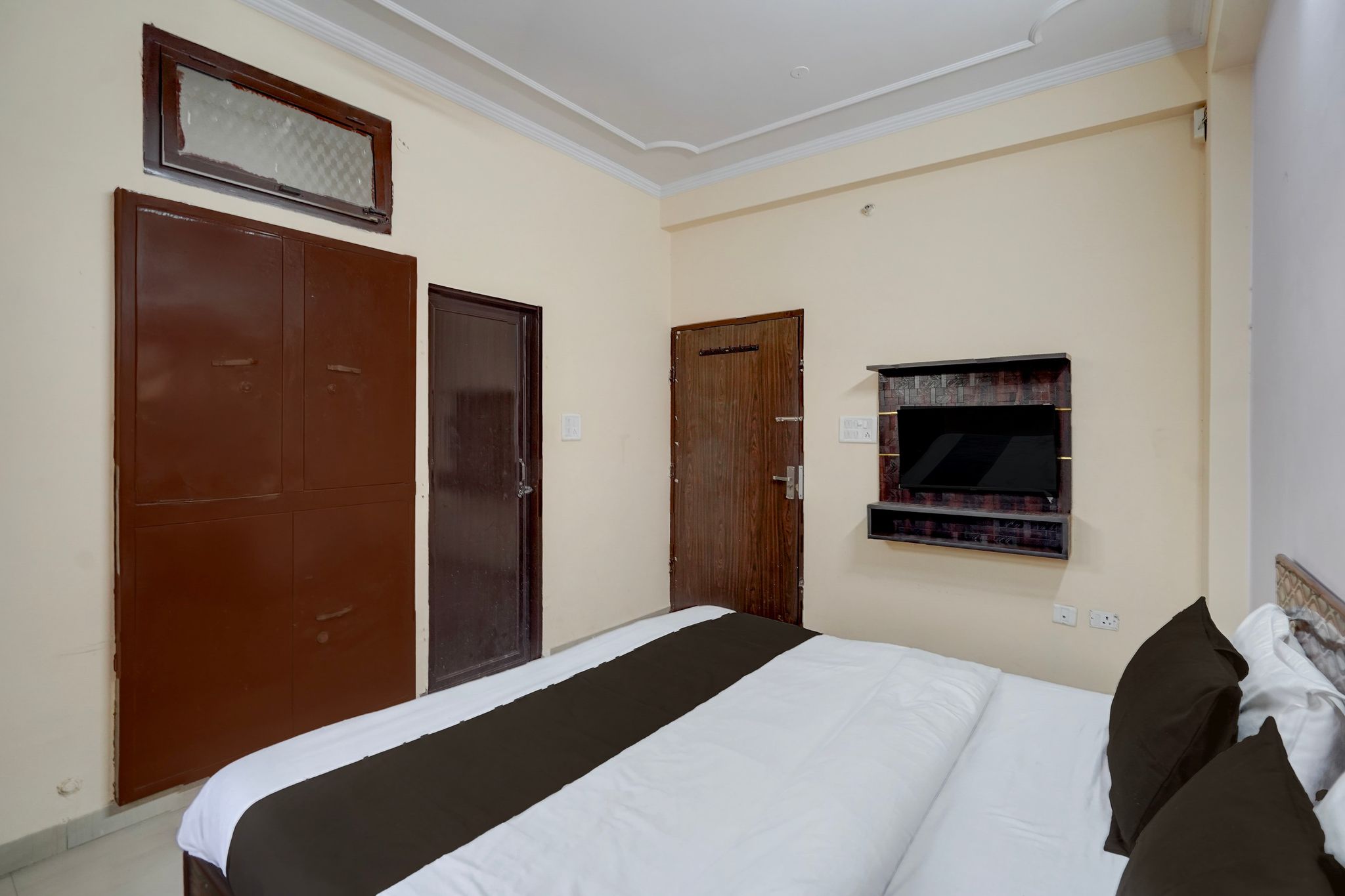Hotel O Jagatpura Central Railway Station Jaipur Classic 8