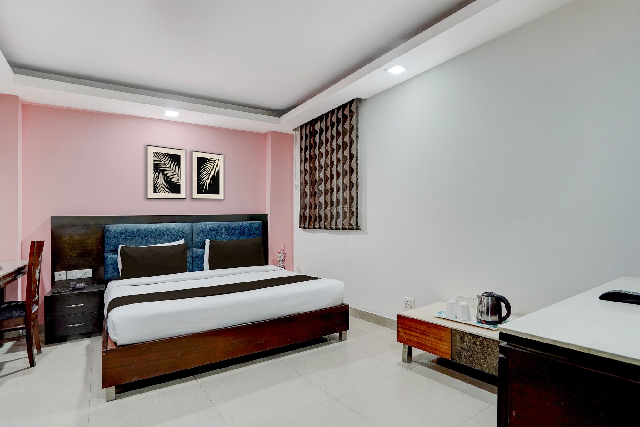 Super Townhouse Millenium City Centre CLASSIC 8