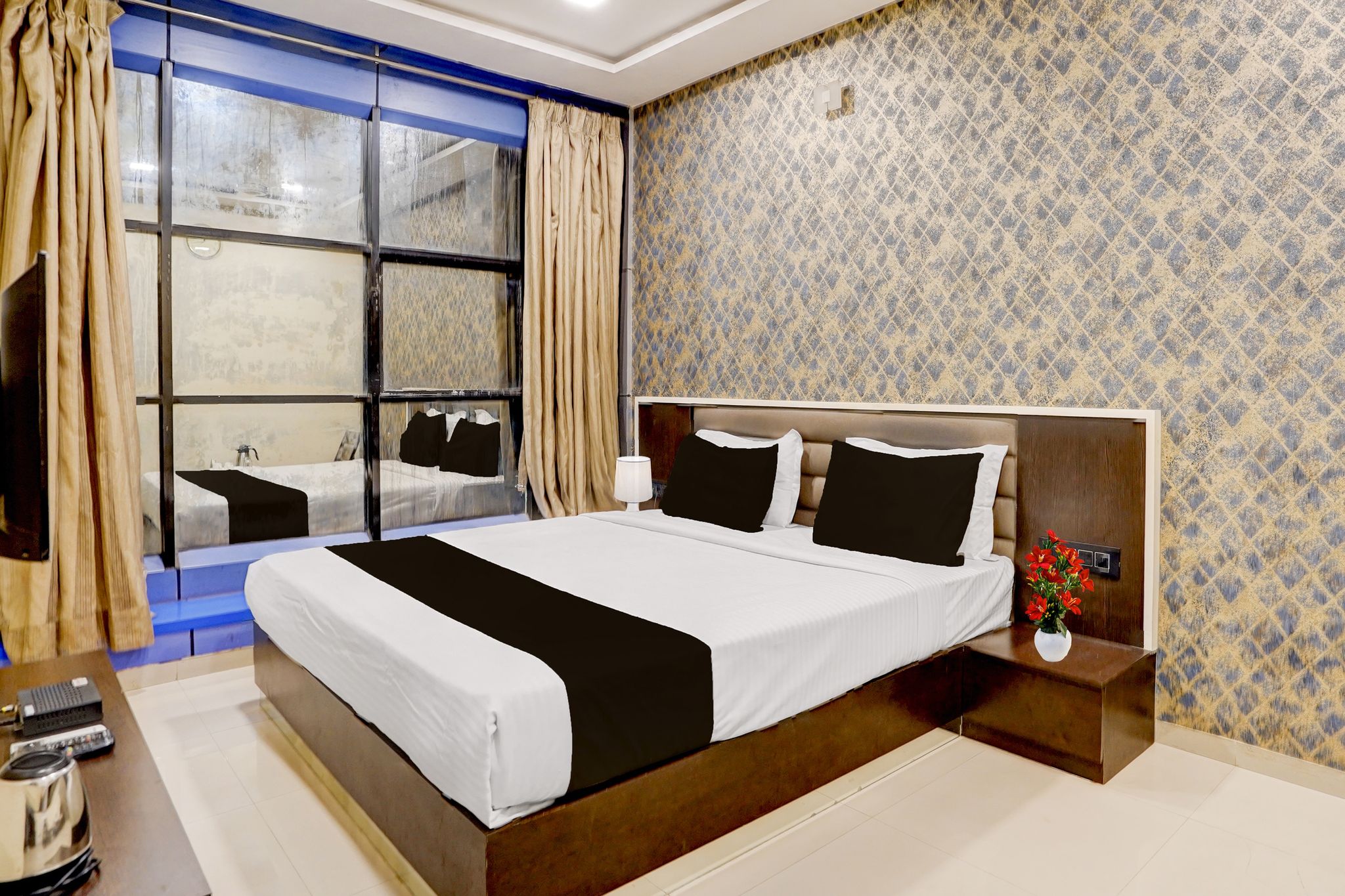 Collection O Vyara Railway Station Formerly Crystal Guest House CLASSIC 12