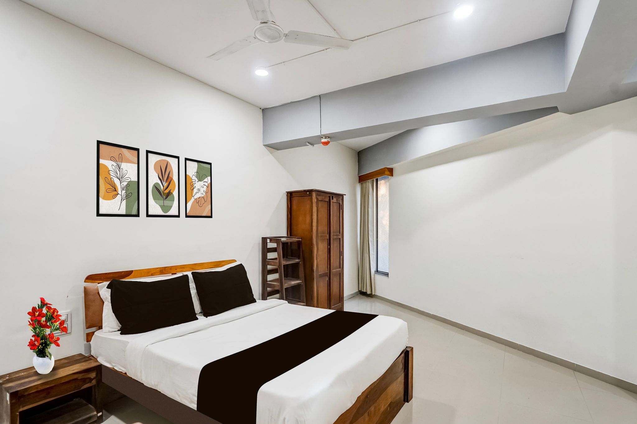 Super Collection O Sabarmati River Gandhinagar Formerly Hotel Royal Park CLASSIC 10