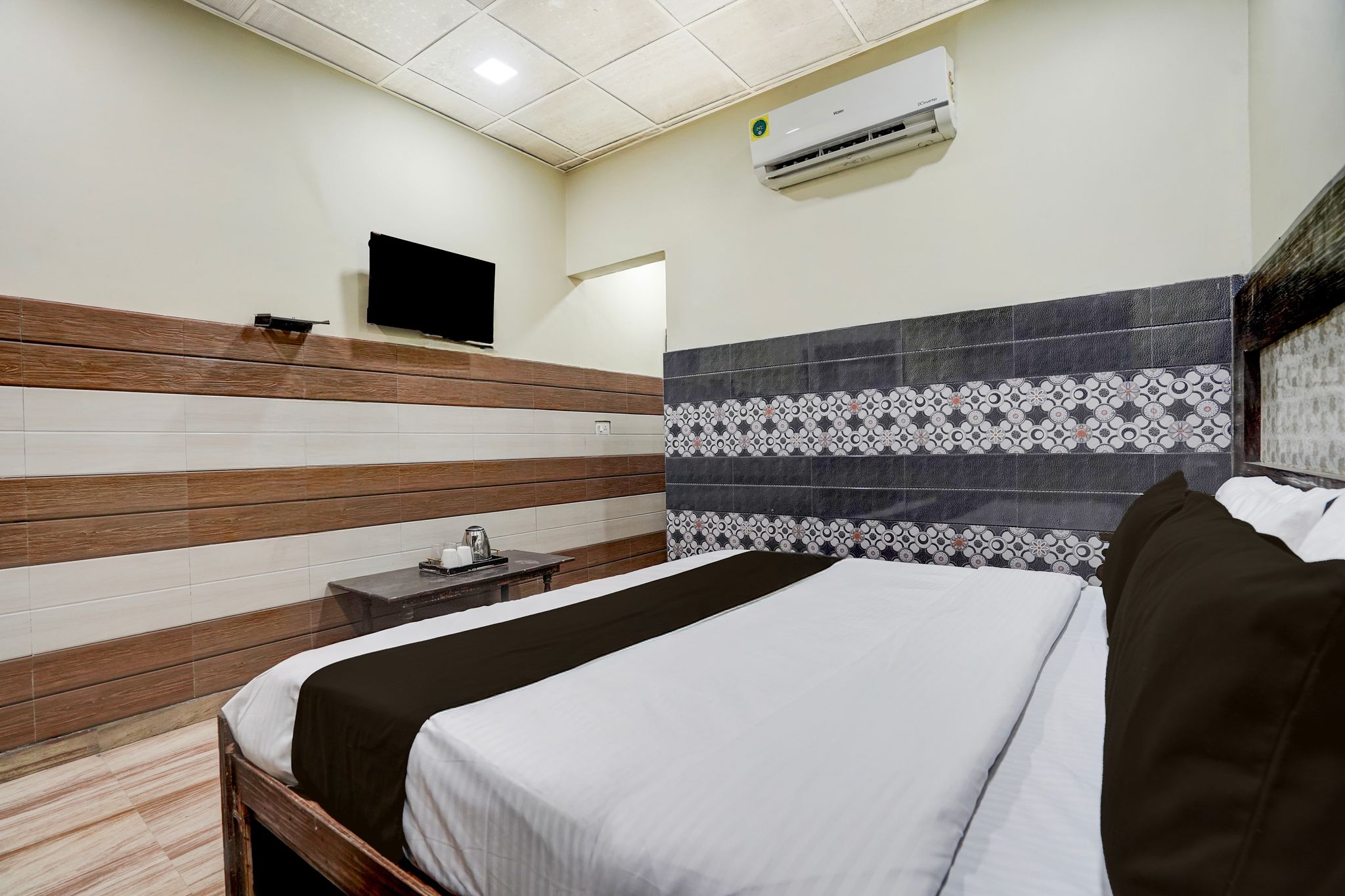 Hotel O Mathura Janam Bhumi Link Road Classic 11