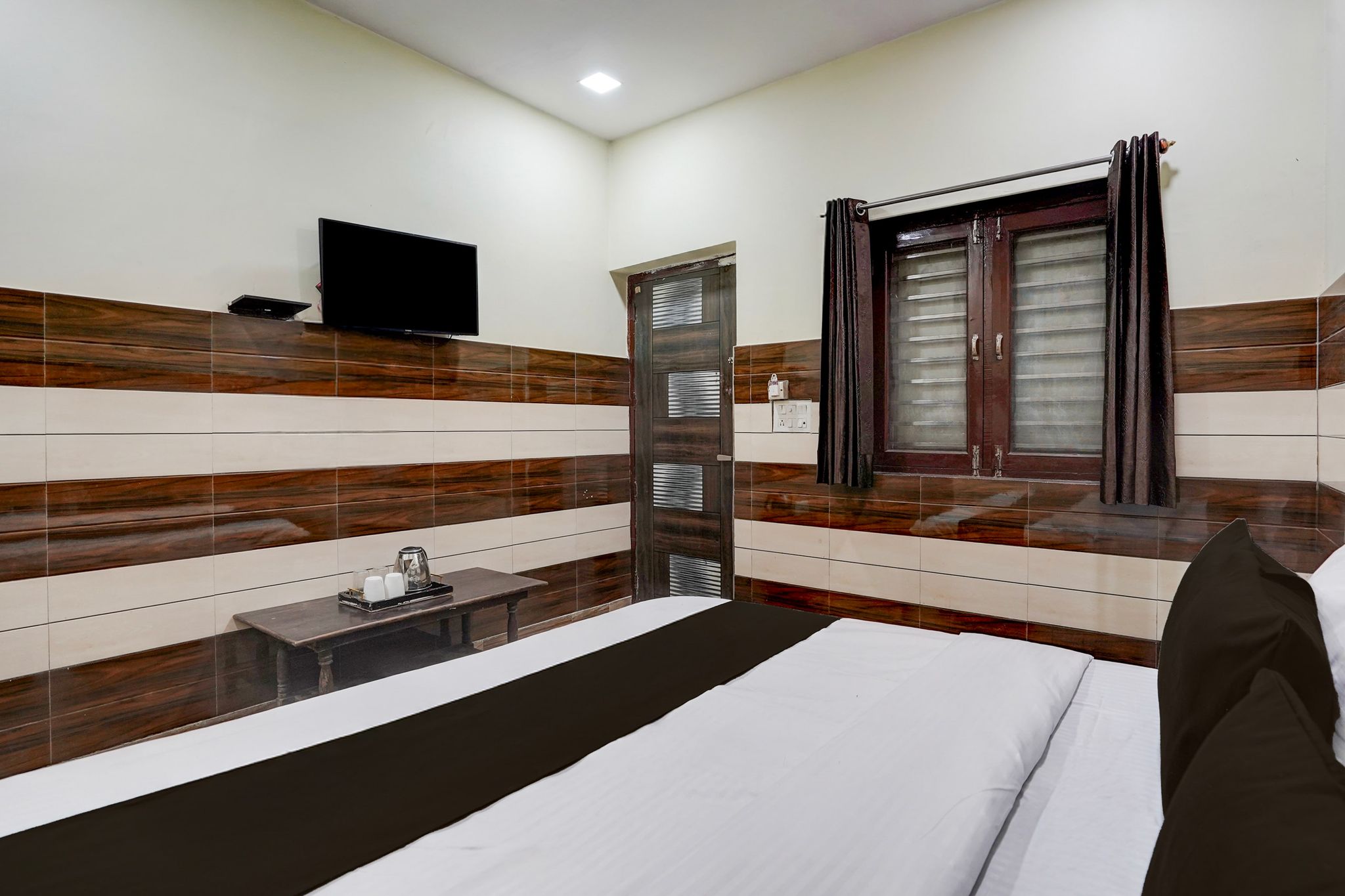 Hotel O Mathura Janam Bhumi Link Road Classic 9