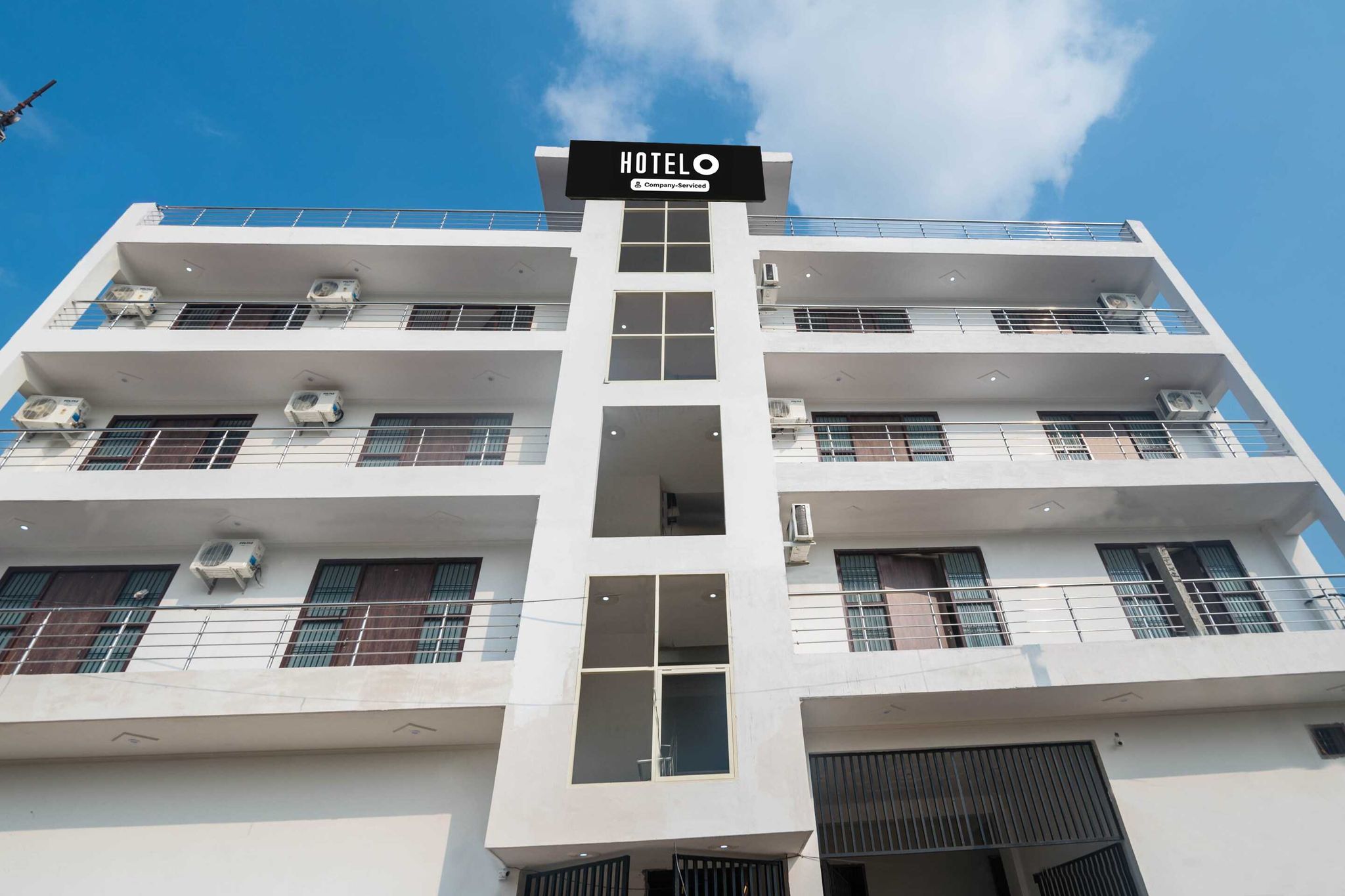 Hotel O The Grand Venice Mall Formerly VM Residency