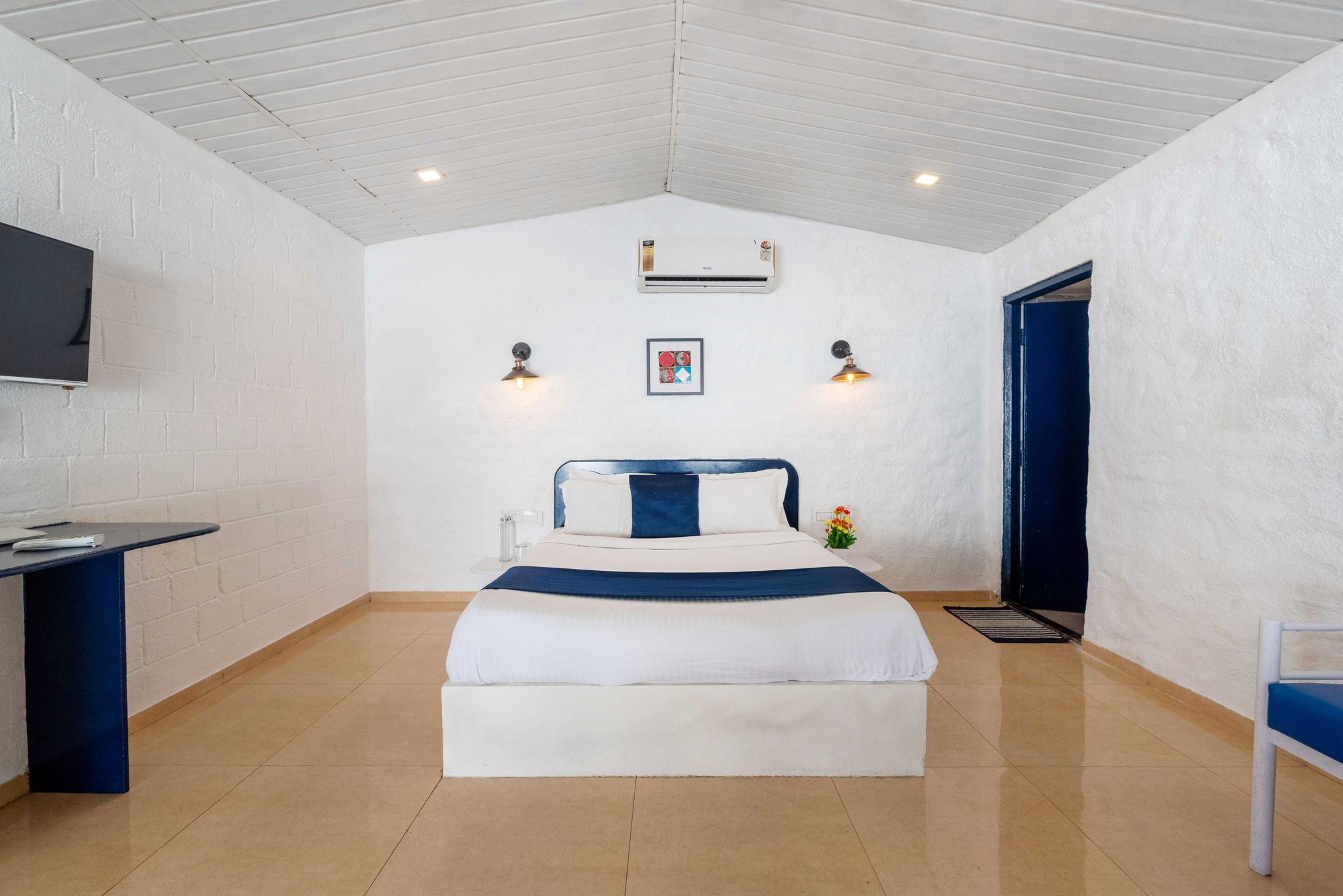 Palette Santorini Cabins by CheckIn | Cottages | Pool | Mountain View | Lonavala Premium Room 6
